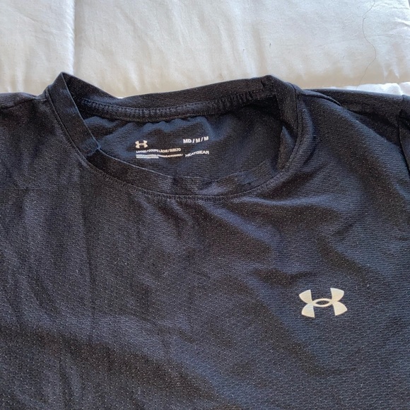 under armour shirt bundle - Picture 3 of 5